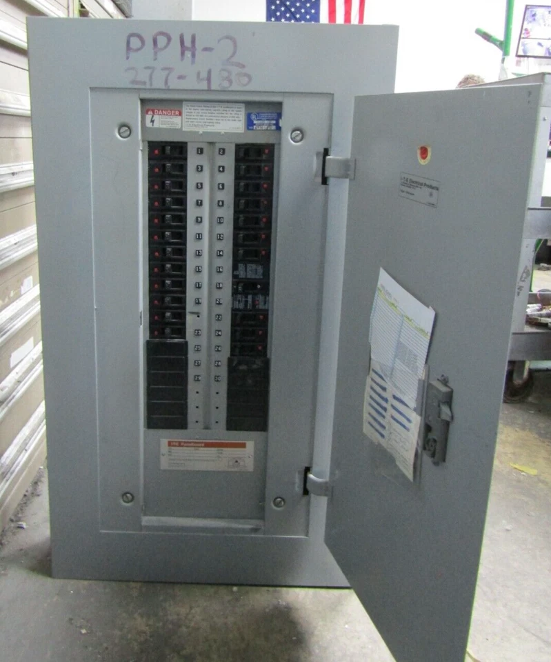 😃 ITE 225 AMP MAIN LUG PANELBOARD 480Y/277 VAC 3Ø 36 CIRCUIT CDP-7 - Image 2 of 4