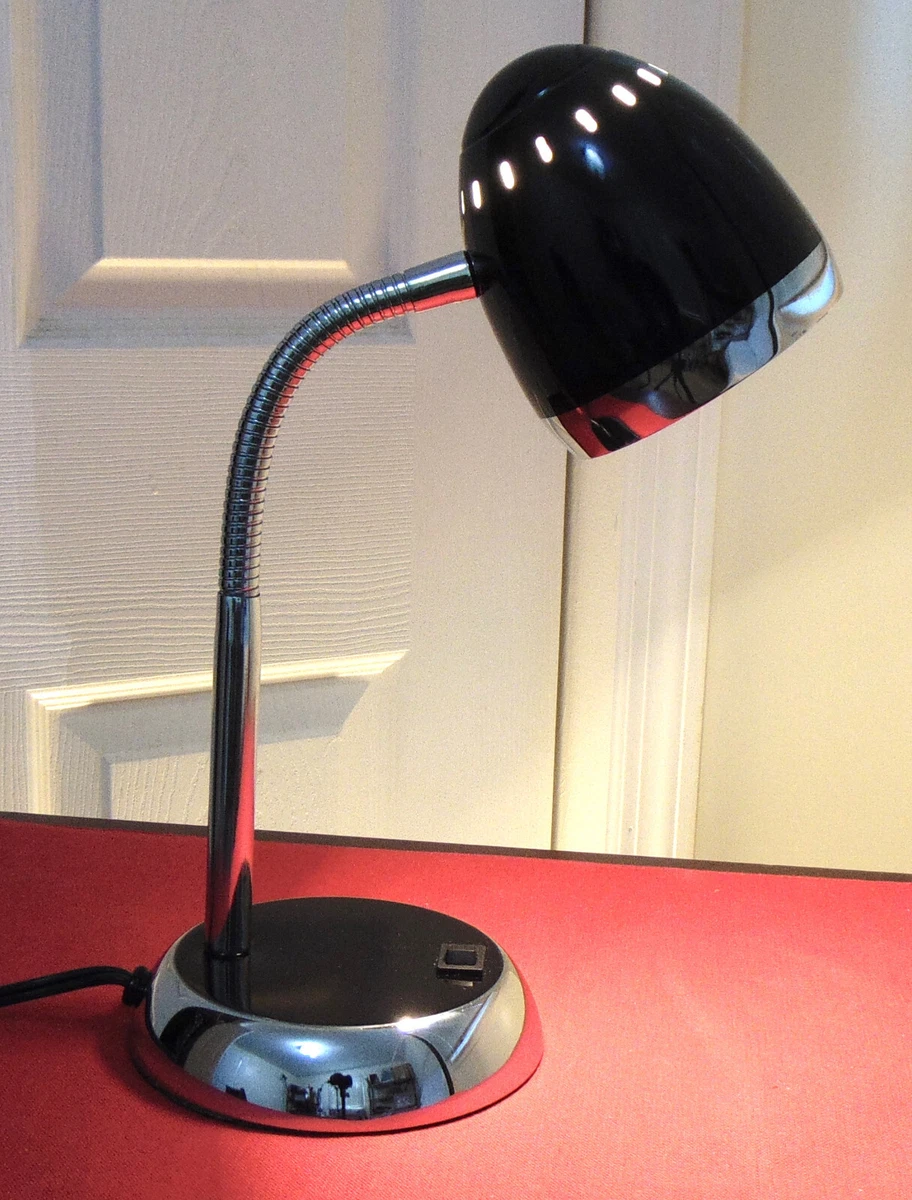 Normande Portable luminaire Desk Top flexible Black lamp on off switch