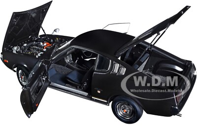 1973 TOYOTA CELICA LIFTBACK 2000GT RA25 RHD DARK PURPLE 1/18 MODEL