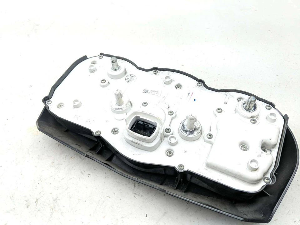 08 Triumph Sprint ST 1050 仪器仪表转速表 2500605 N — 第 2/4 张图片