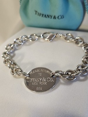 Tiffany & Co. Return To Tiffany 925 Sterling Silver Oval Tag Link