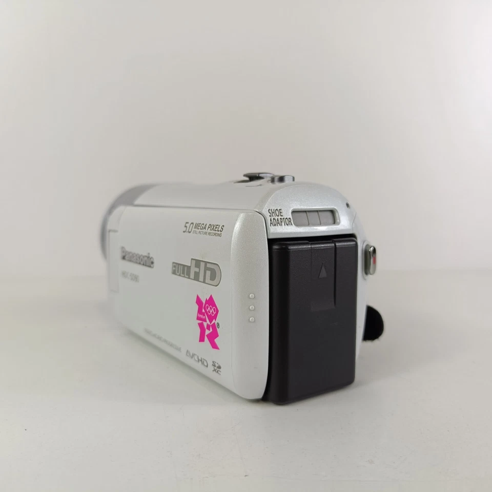Panasonic HDC-SD90 Full HD Camcorder london Olympics Limited Edition White - Image 4 of 4