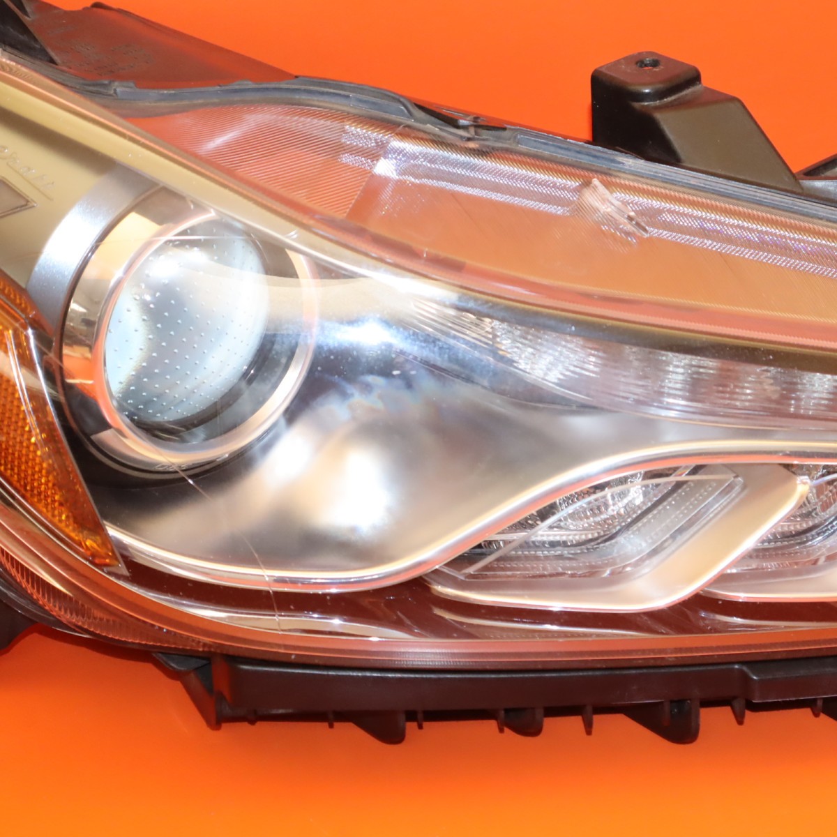 Maserati Ghibli 2014-2017 RIGHT Headlight P/N 670005473