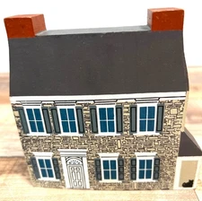 The Cats Meow Village 1991 Governor Snyder Mansion Series IX Collectible Decor