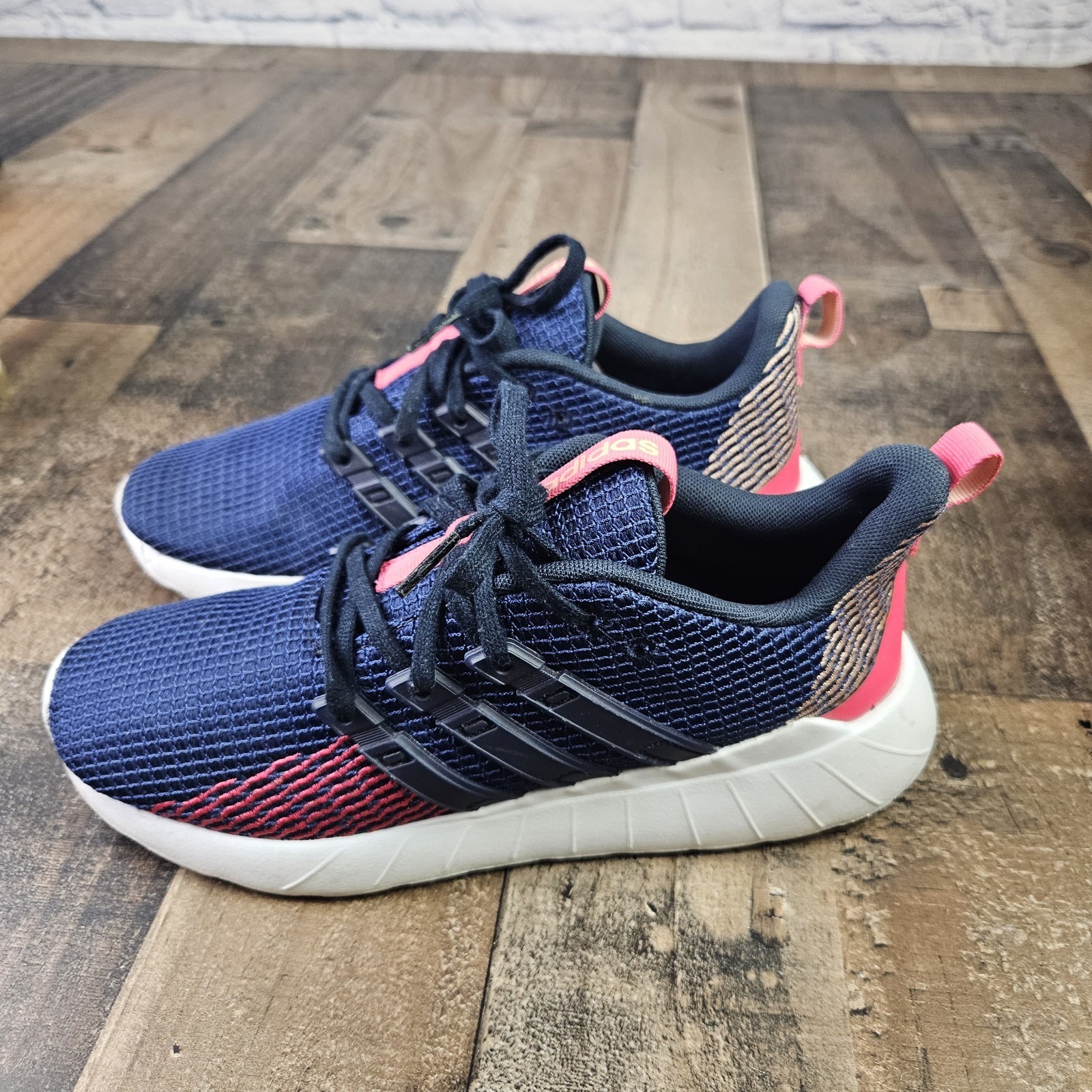 SAOLA Scarpe da corsa Adidas Questar Flow donna blu navy e rosa sneakers taglia 5