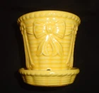 VINTAGE 40s SHAWNEE POTTERY RIBBED FLOWER POT w/ BOW ATTACHED SAUCER YELLOW 3.5"