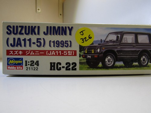 Hasegawa 1:24 Scale Suzuki Jimny (JA11-5) 1995 Model Kit # 21122:3200 - Picture 3 of 10