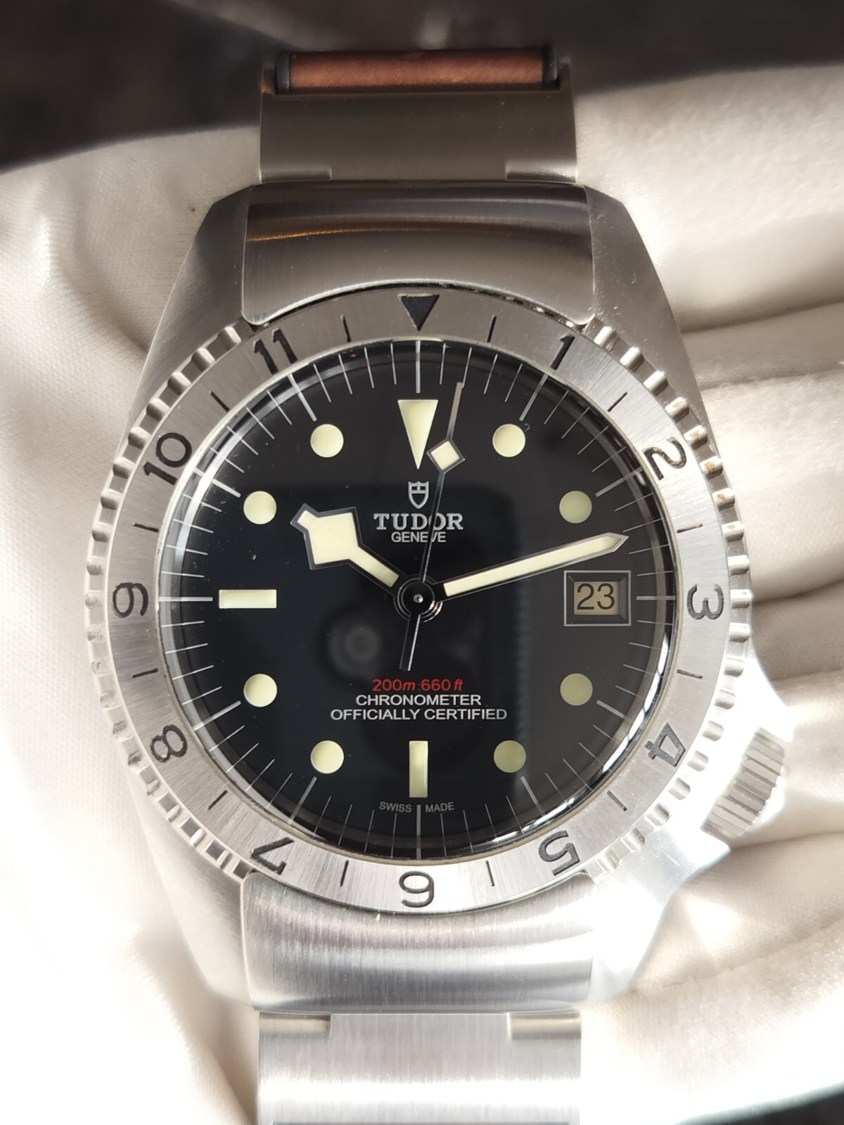 TUDOR Black Bay 70150-0001 Men's Luxury Dive Watch with In-House Movement