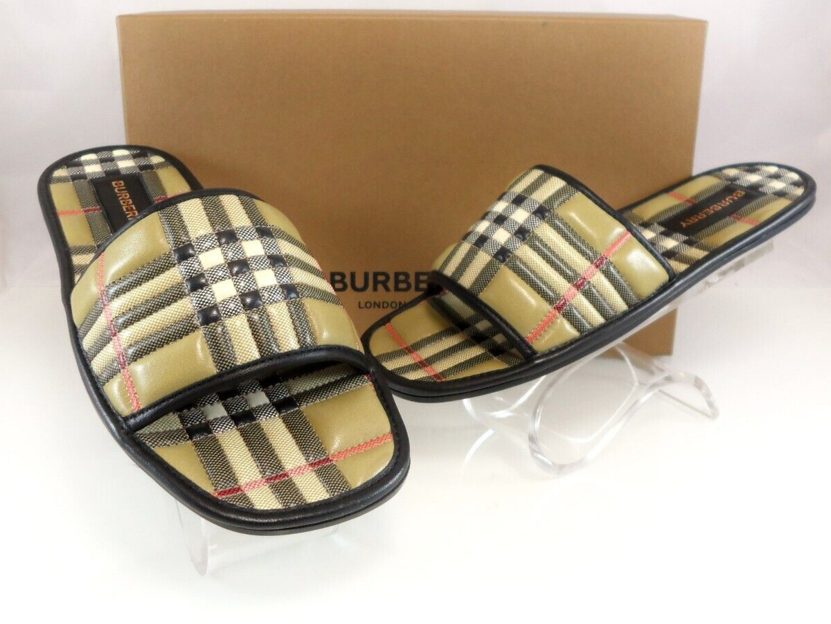 【関税&送料込み】Burberry Sandals & Slides NIB $650 BURBERRY Alixa Quilted Lambskin Check Flat Slide In