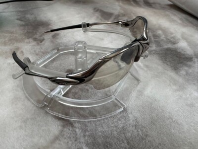 美品　Oakley ROMEO2 polished w/TITANIUM OAKLEY X METAL ROMEO 2.0 WRAP-AROUND SUNGLASSES GREY AND BROWN A