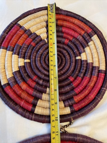2 Vntg Primitive Boho Grass Round Place Mats Trivet 14” & 10" Hand Made Coiled - Picture 5 of 10