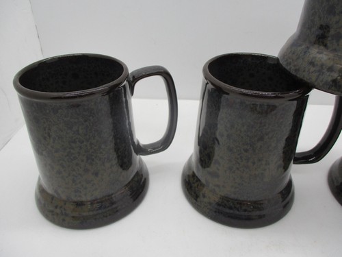 4 Vintage 1960s Ceramic Holiday Designs USA Mugs Steins - Picture 2 of 9