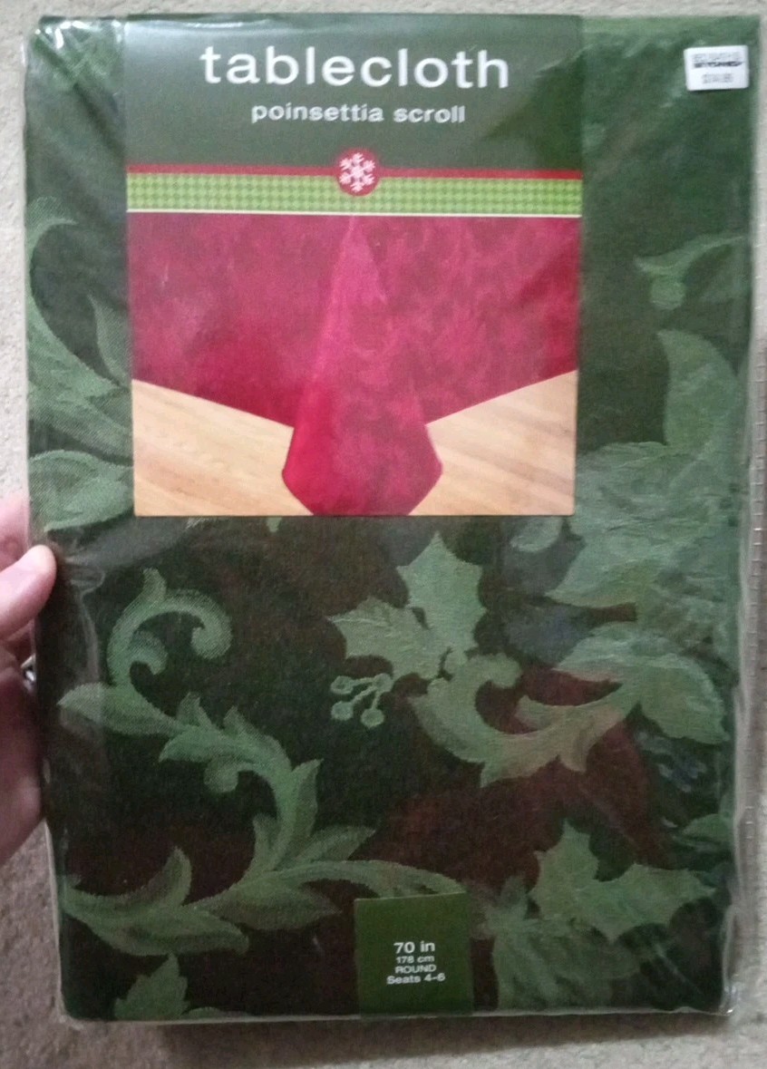 Bed Bath & Beyond Poinsettia Scroll Green Jacquard 70" Round Tablecloth Olive