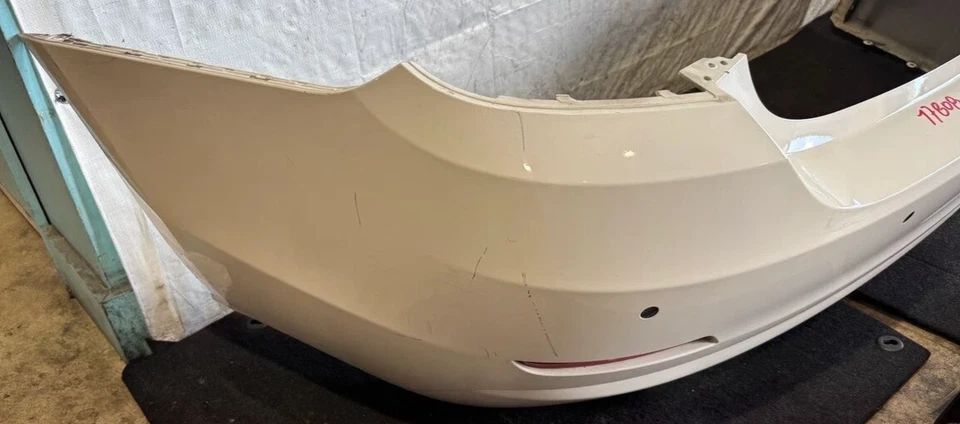 ✅ 2014-2020 BMW 4 Series 428I F33 REAR BUMPER COVER PANEL Assembly Alpine White - Image 4 of 4