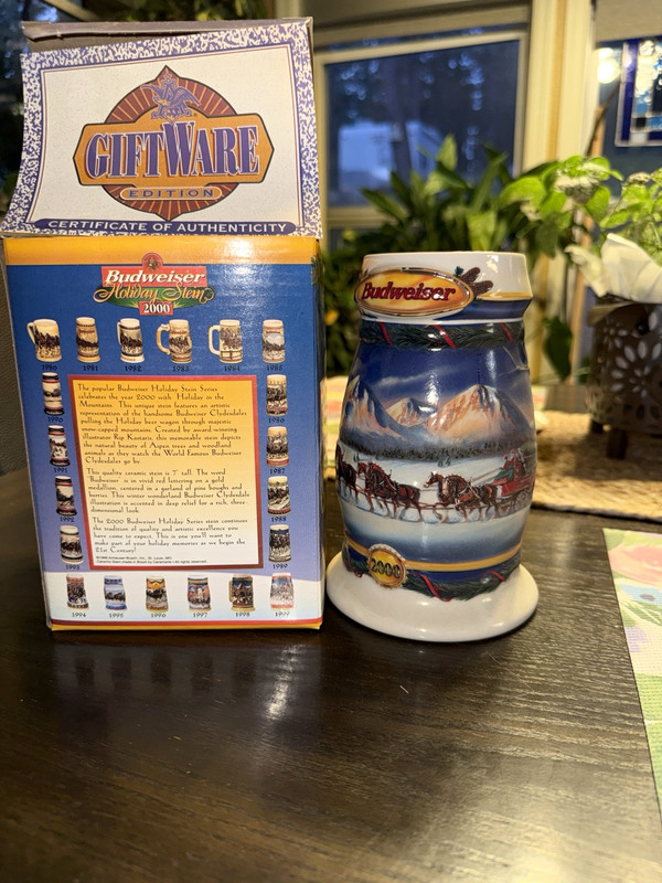 2000 Budweiser Holiday Stein — “Holiday in the Mountains” (CS416)