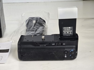Zeikos ZE-CBGT2 battery Grip for CANON Rebel T2i, T3i, T4i FOR AA BATTERIES ONLY