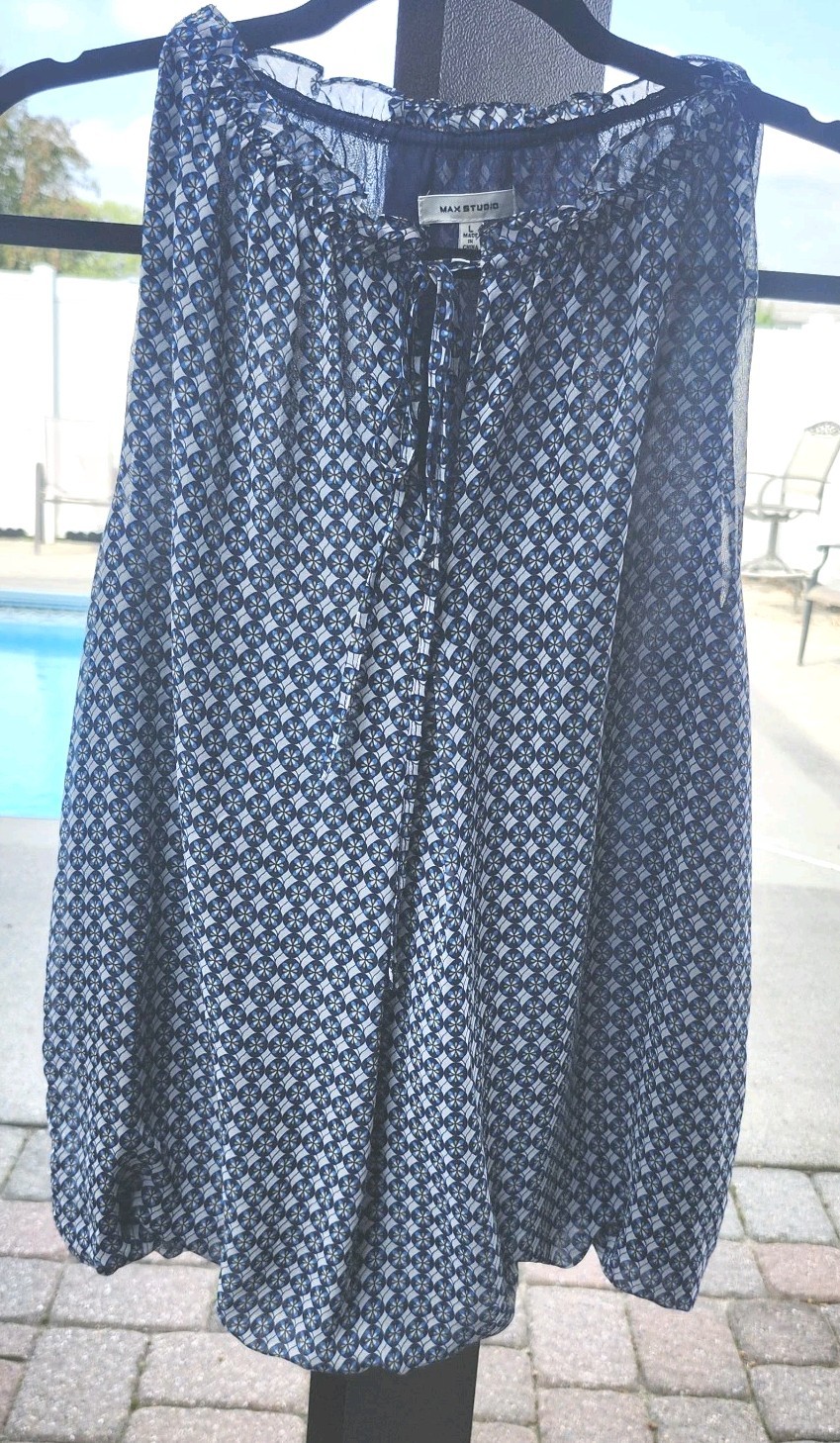 Max Studio Sleeveless Top Blue Floral Blouson Ruffle Trim Chiffon Lined Size L