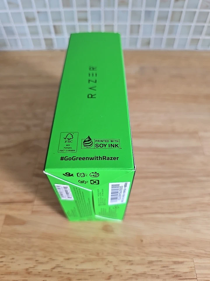 NEW SEALED RAZER DEATHADDER ESSENTIAL WIRED GAMING MOUSE 5 BUTTON 6400 DPI - Image 4 of 4