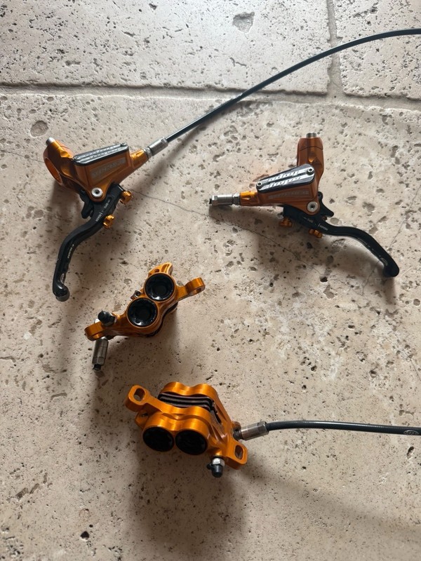 Hope Tech 3 E4 Orange Hydraulic Disc Brake Set