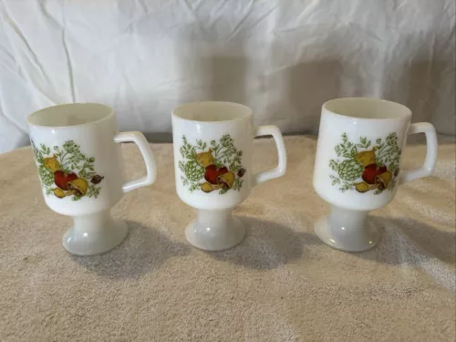 VTG Corning Ware Spice Of Life Milk Glass Mugs Lot of 3