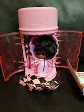  LOL HER MAJESTY HAIRGOALS doll GENUINE mga  NEW + lol collector card