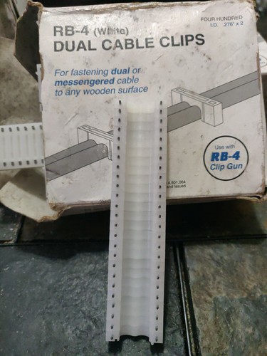 (1) 400 count box of Telecrafter RB-4 Dual Cable Clips/Staples, White Free Ship! - Picture 2 of 3