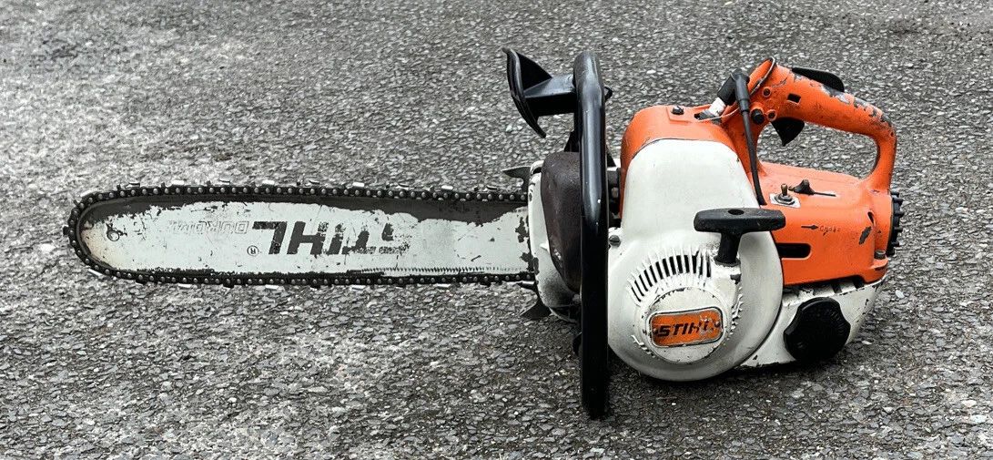 Stihl 08S Chainsaw W 17 Bar and Chain Clean Example