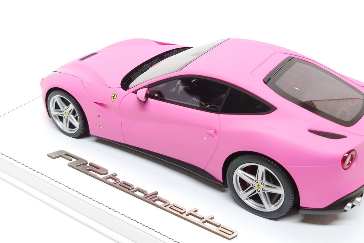 BBR Deluxe 1:18 Ferrari F12 Berlinetta is Qatar Pink Matte
