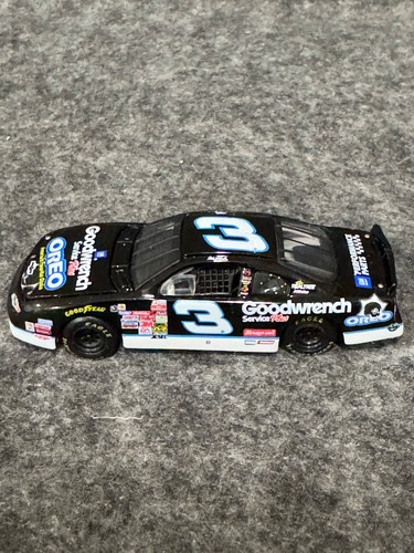 2001 DALE EARNHARDT #3 GM GOODWRENCH SERVICE PLUS OREO 1:64 Diecast Tin Set - Picture 3 of 19