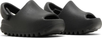 新品 adidas YEEZY Slide Dark Onyx イージースライド ADIDAS YEEZY SLIDE DARK ONYX イージー スライド