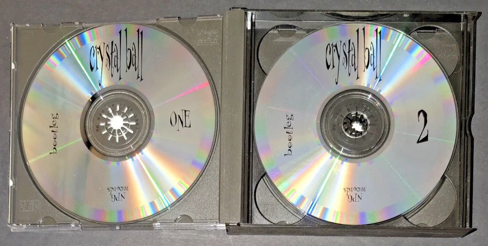 Artist Formerly Known As Prince Crystal Ball 4 x CD's 1998 First Edition Foto 2 de 4