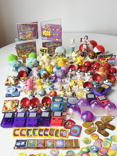 Pokémon Tomy Vintage Toys Lot Incl. Figures, Keychains, CGTSJ, Plush and MORE