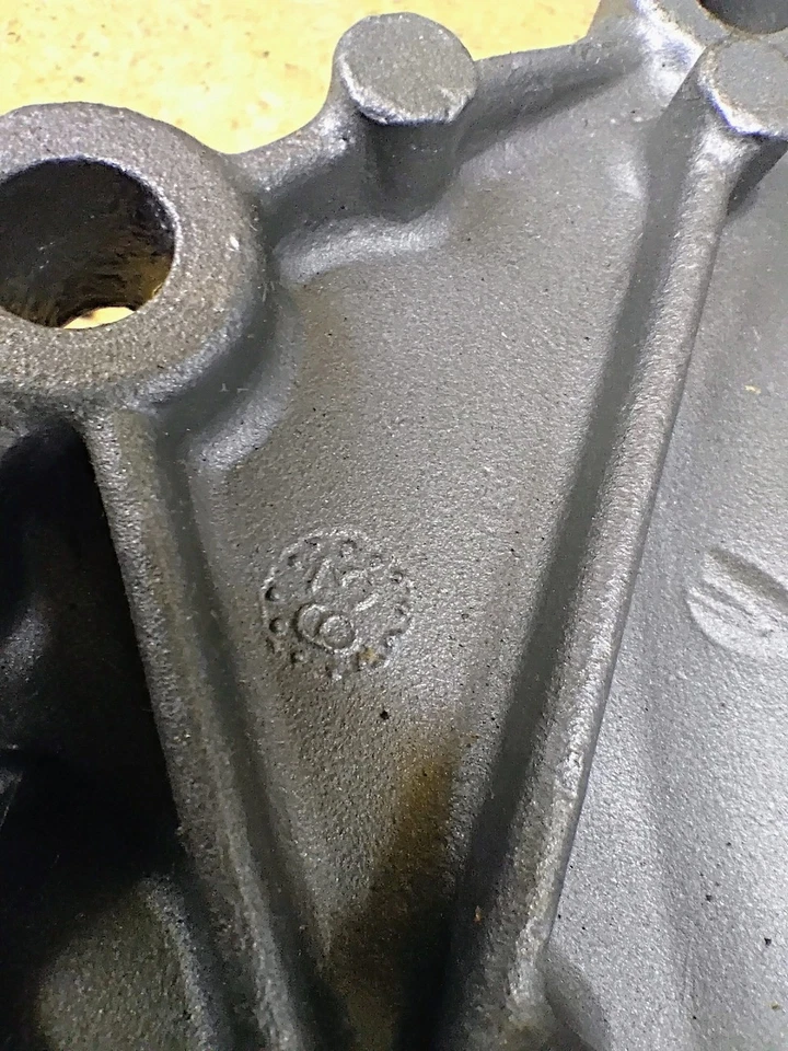 Bomba de agua reconstruida Ford Falcon 1963 1964 OEM C4OE-8505A 12 puntos 63 Foto 2 de 4