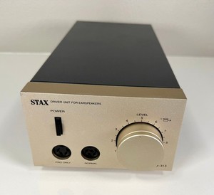 AMPLIFICATEUR CASQUE STAX SRM-212 avec adaptateur secteur SRS-2020 SR AMPLIFICATEUR CASQUE STAX SRM-212 avec adaptateur secteur SRS-2020 SR