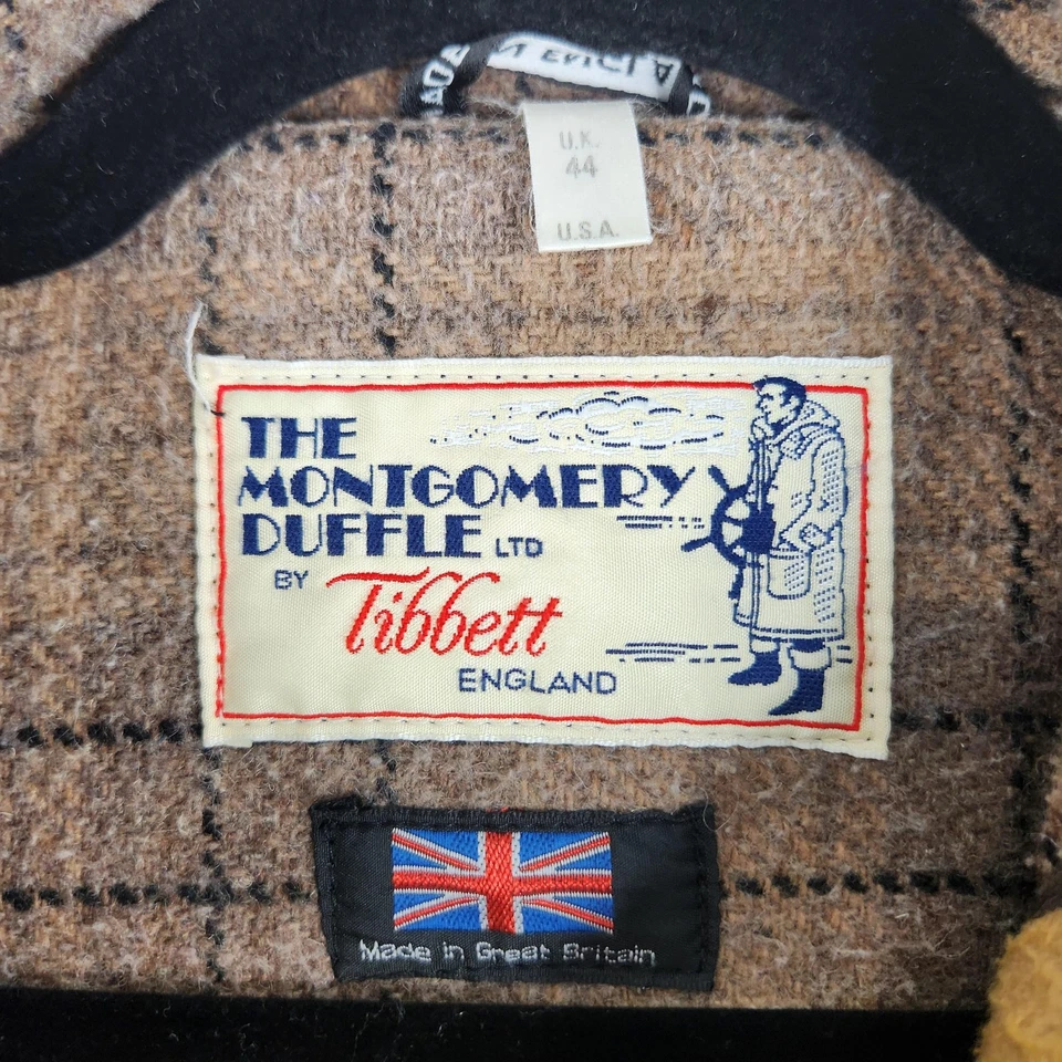 Vintage Tibbett Montgomery Duffle Coat Mens 44 US Tan Horn Toggle Flannel Lined - Image 3 of 4