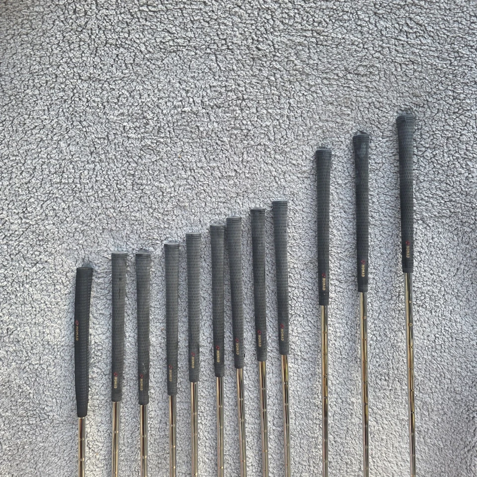 Juego completo de drivers de palos de golf de gran tamaño, 4,5,7,8,9,SW,PW,P ejes de acero rígidos diestros Foto 2 de 4