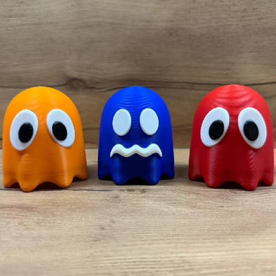 Pac-Man & Ghosts Plastic Figure Set, Multicolor Video Game Figurines (6-Pack)