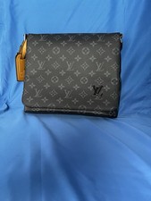 Louis Vuitton M45272 District PM Monogram Eclipse Messenger Bag - Black