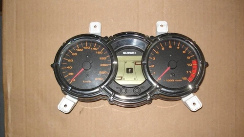 SPEEDOMETER (KILO) | E28