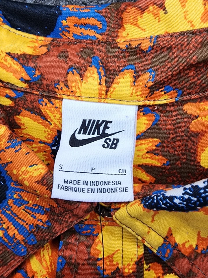 Camisa Nike SB Tanglin Manga Corta Tejida con Botones Floral Para Hombres S - FD7849-072 Foto 4 de 4