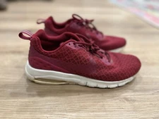 Nike Air Max Motion Maroon Wine Red Athletic Shoes 844895-660 Women's Size 10