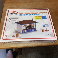 New MODEL POWER HO U/A "BURGER & SHAKE STAND WITH ACCESSORIES" PLASTIC MODEL KIT