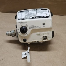 Honeywell Water Heater Gas Valve WV8840B1158