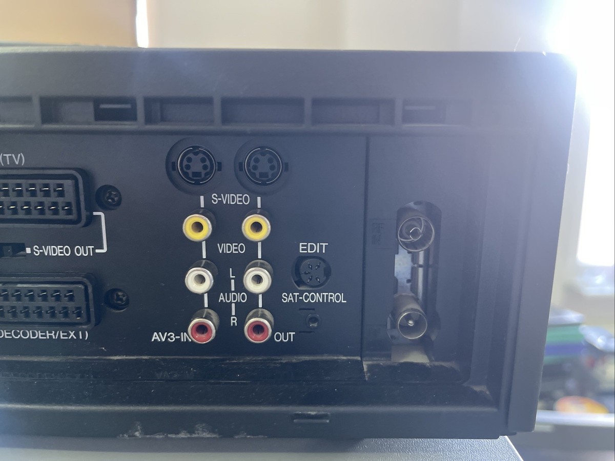 Videoregistratore Panasonic NV-HS950 SVHS – TBC, DNR, Longplay – Usato Mantenuto Con 1 Anno Garanzia