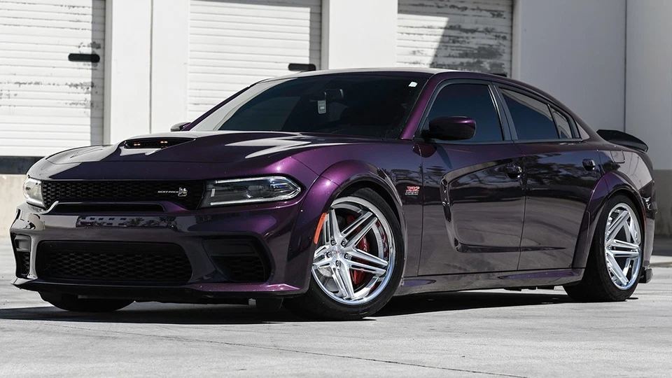 F22x9/R22x10.5"Staggered Ferrada Wheels CM1 Silver Machined with Chrome Lip(S02) Foto 4 de 4