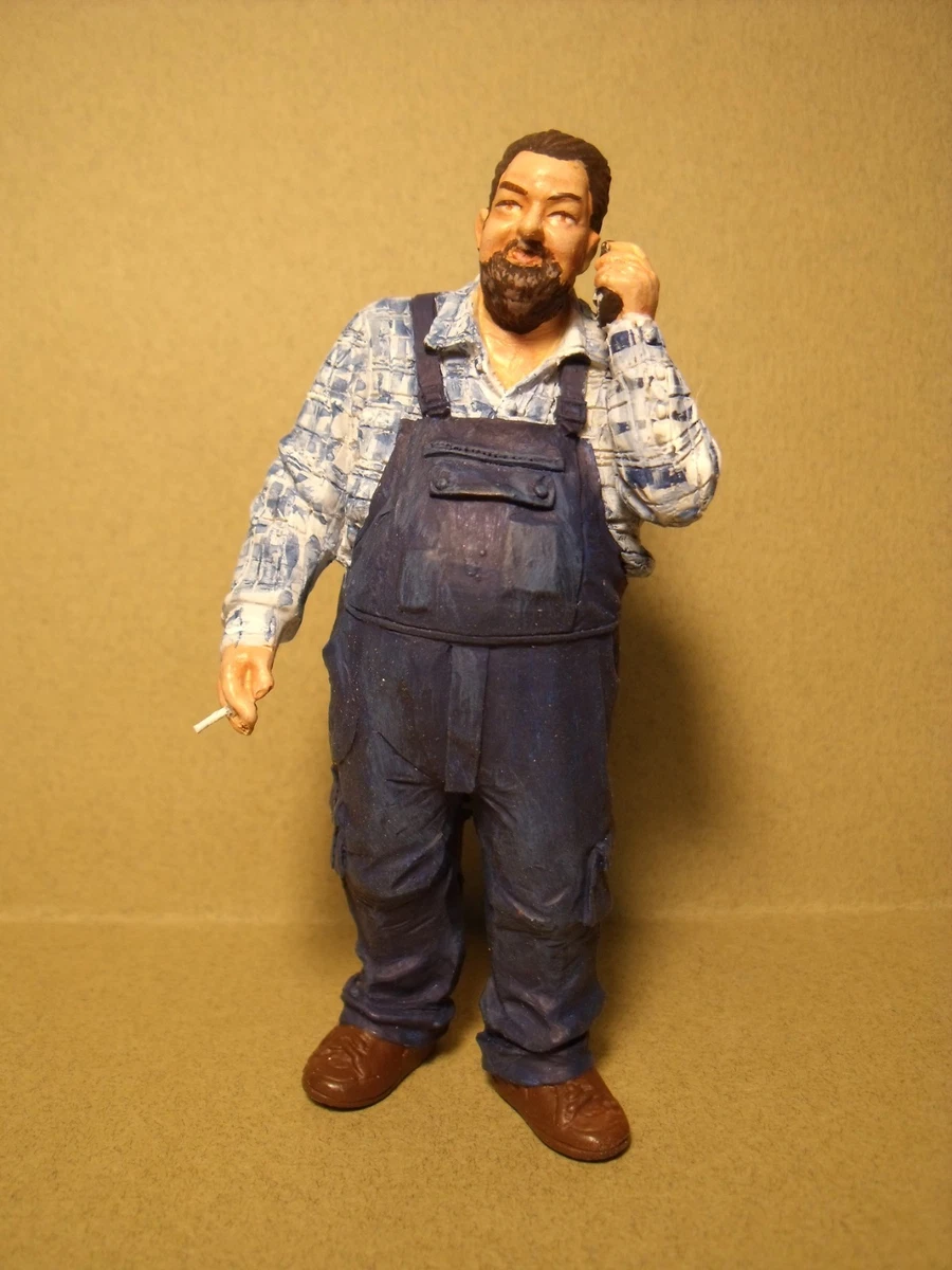 FIGURINE 1/18 MARCEL LE ROUTIER VROOM NOT PEINT FOR IXO SCHUCO