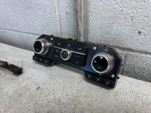 2022 GMC SIERRA350 Dual Zone Automatic Temperature Controller OEM ID 84692238 - Picture 3 of 8