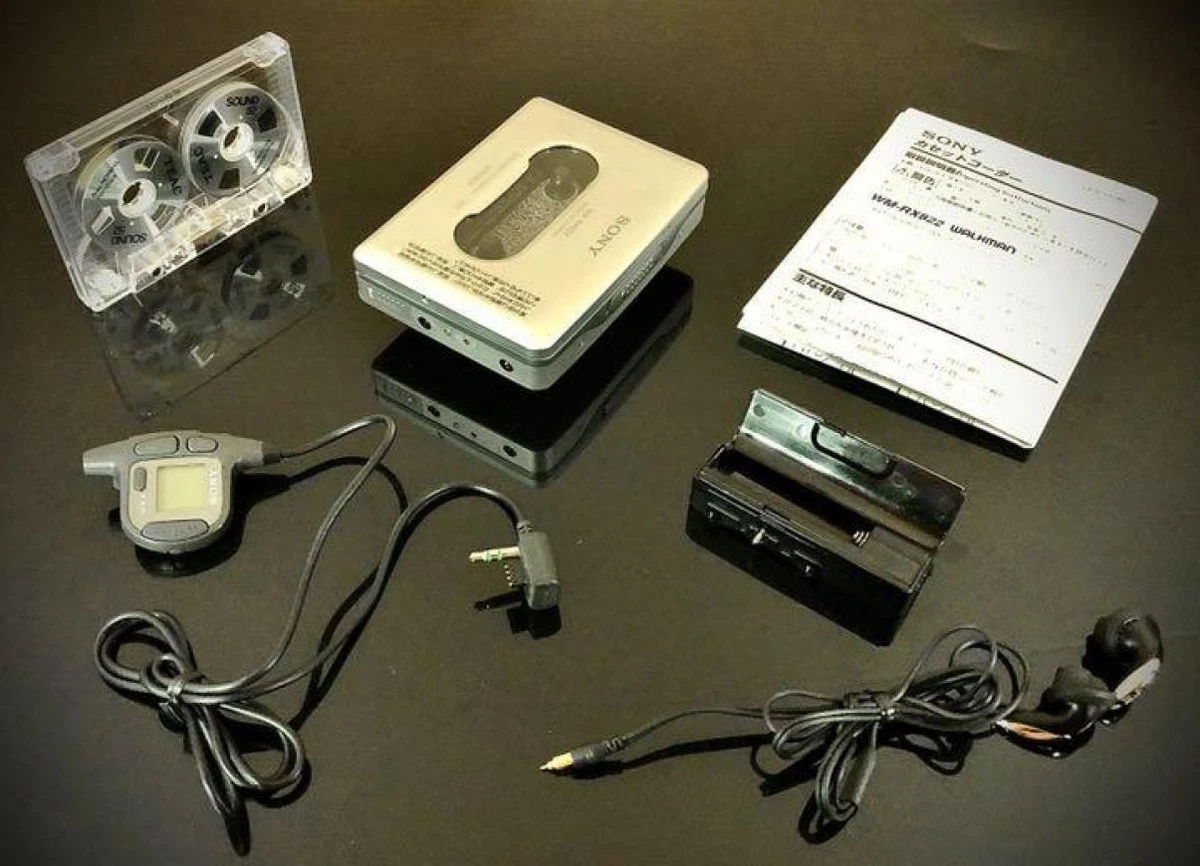 Cassette Walkman SONY WM-RX822 Accessory Cassette tape maintained Excellent+