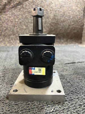 GENUINE OEM Char-Lynn 101-2256-009 / Eaton 101-2256-009 Hydraulic Motor Black