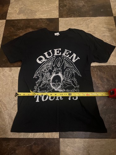 NEW QUEEN TOUR 75 T-SHIRT ADULT SIZE MEDIUM - Picture 5 of 6